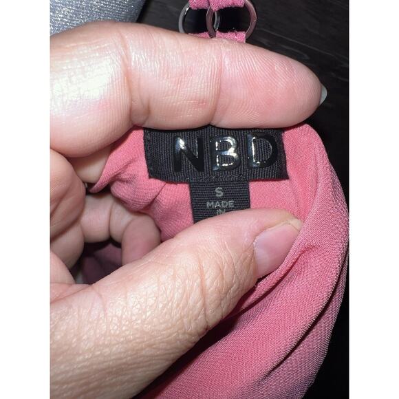 NBD Revolve Lace Mini Dress V-Neck Pink Halter Back Party Prom Cocktail - Picture 8 of 12